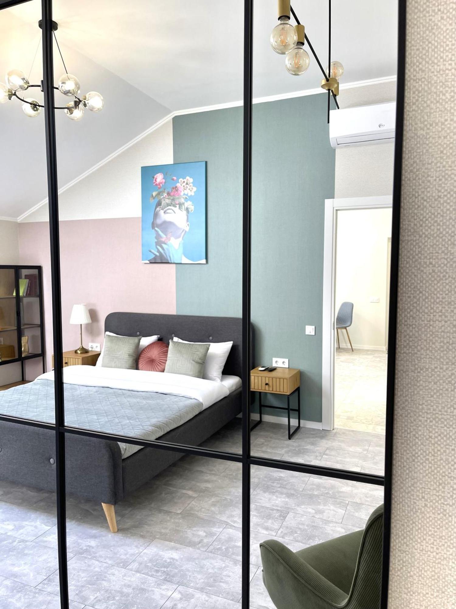 Modern Apartment, 5Mins To Rynok Square Lviv Exterior foto